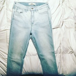Light wash high waisted jeans
