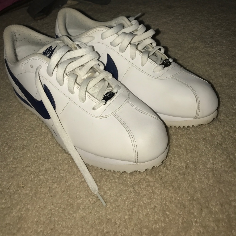 Nike Cortez white navy