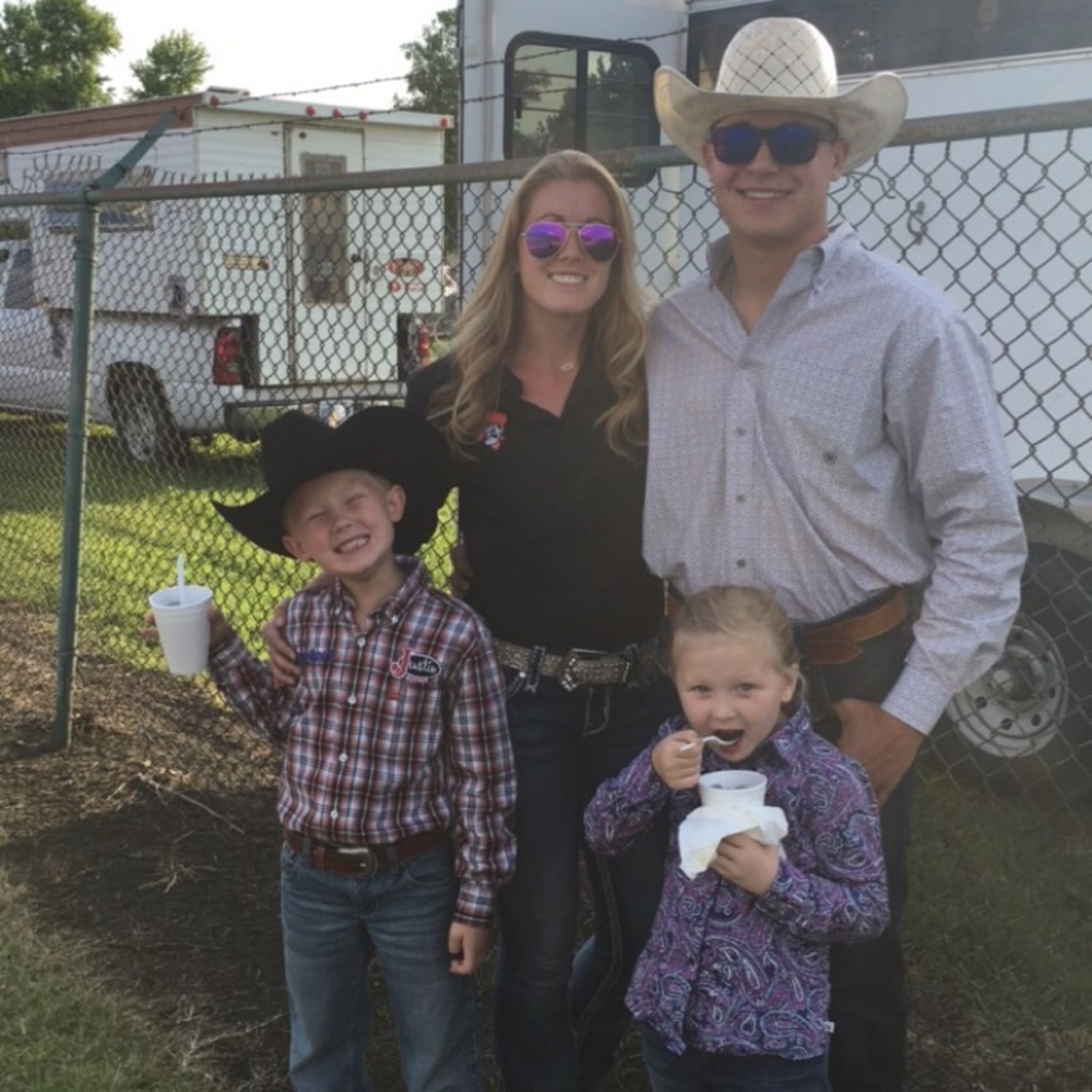 Meet your Posher, Bailey