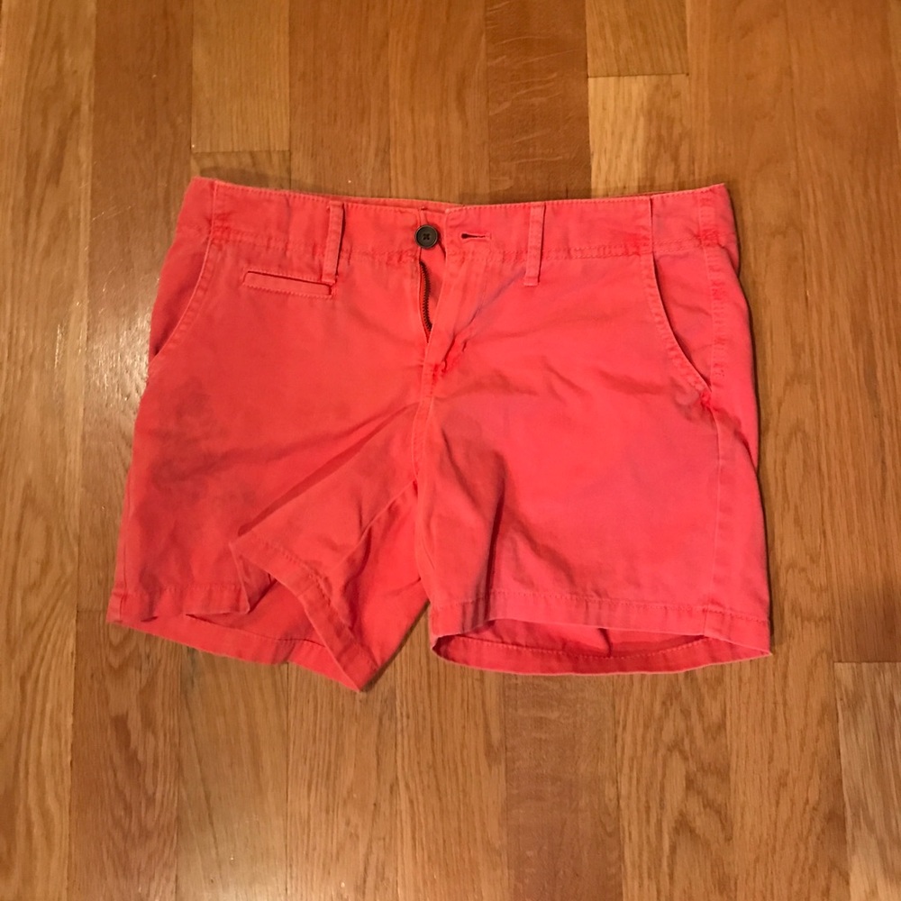 Heather red shorts