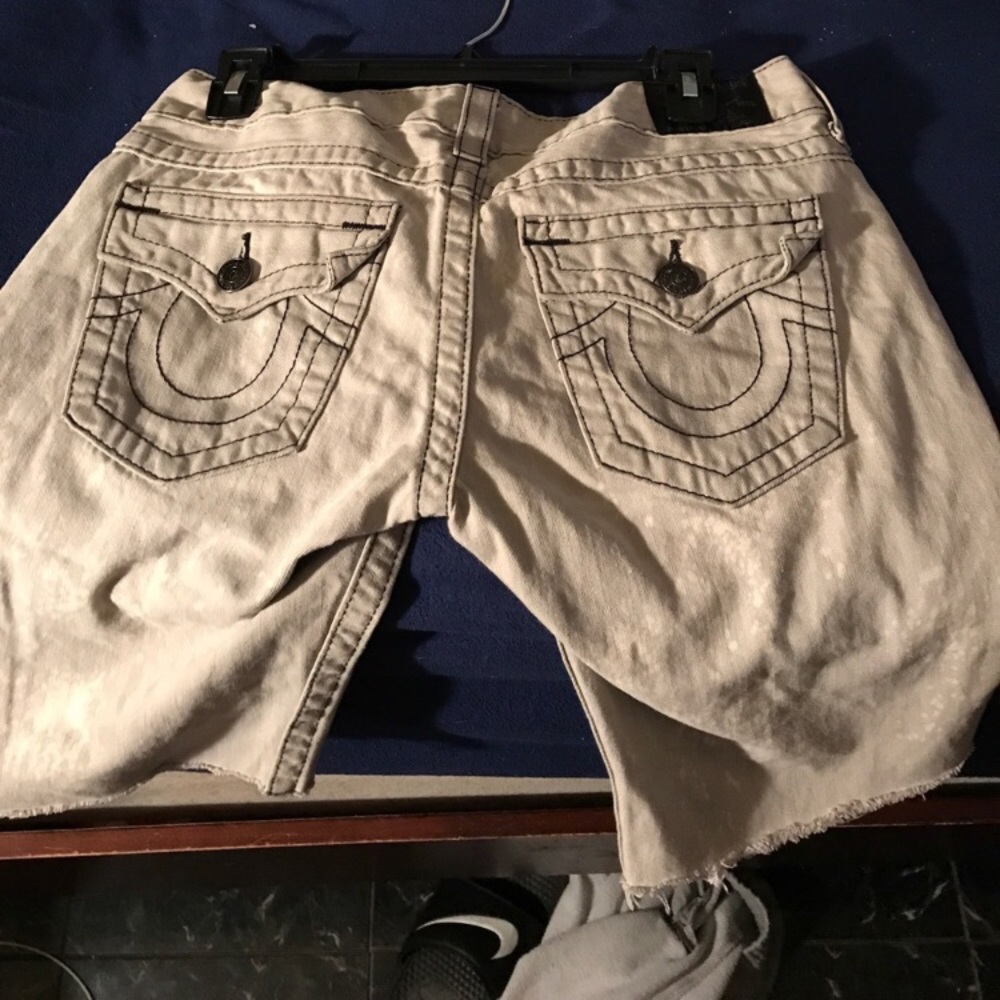 True religion cutoff shorts