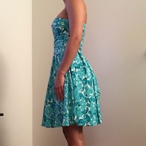 Cynthia Steffe Strapless floral dress