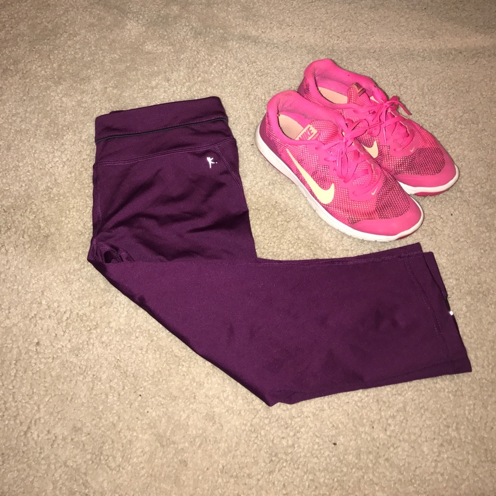 Danskin Fitted Capri Leggings