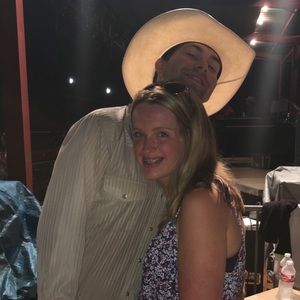 Meet your Posher, Molly