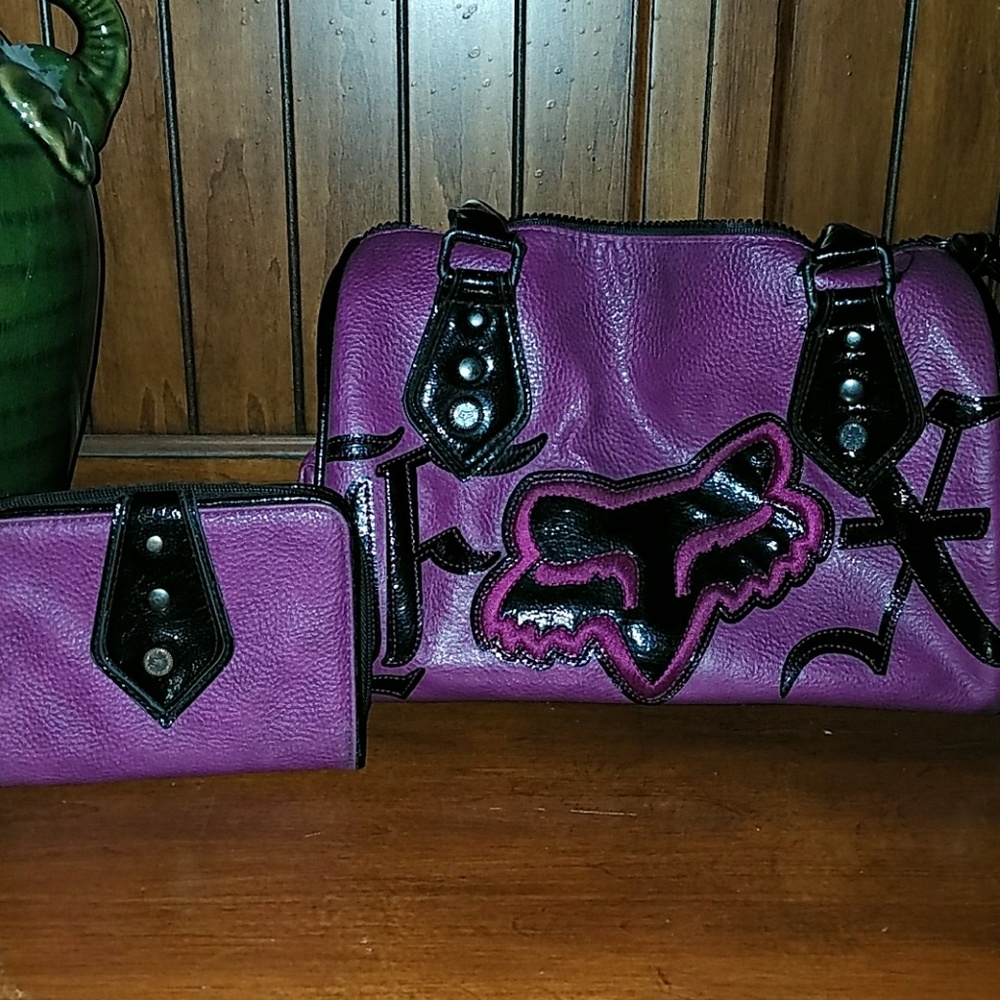 Fox Racing Purse with matching wallet.