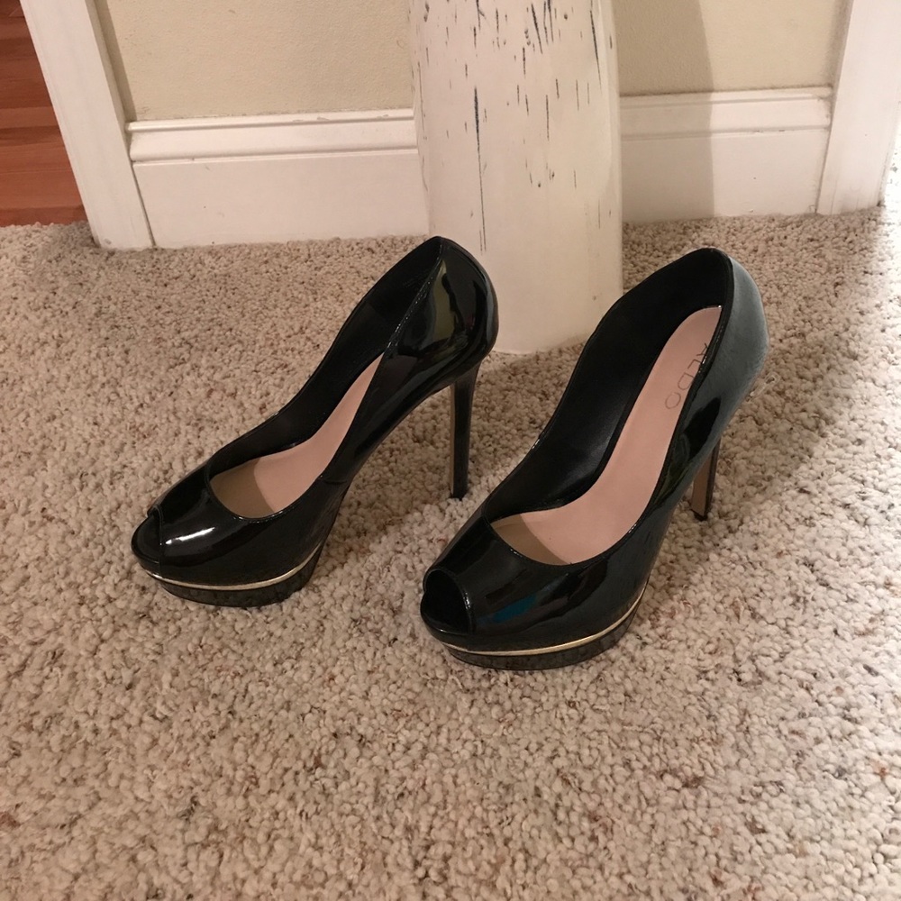 Black Patent Aldo Heels