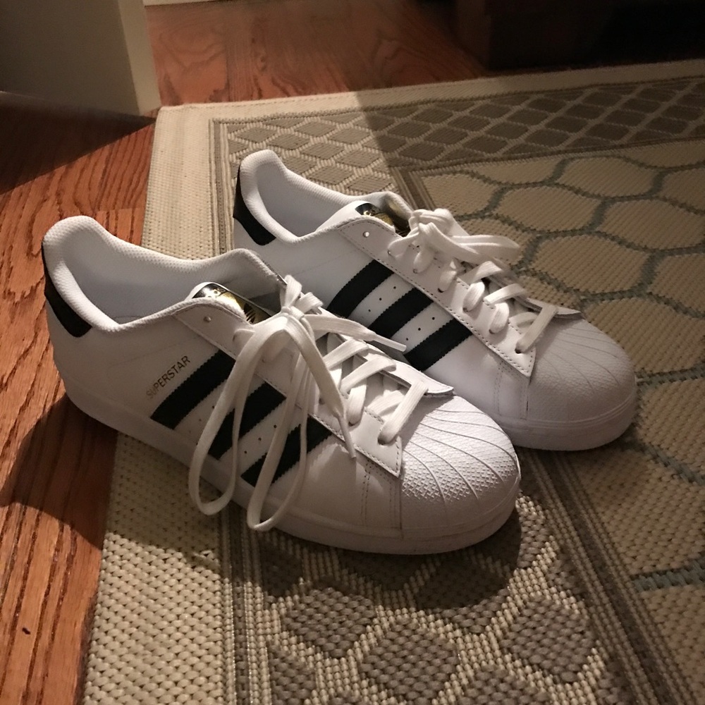 ADIDAS SUPERSTAR SNEAKERS 😍👟