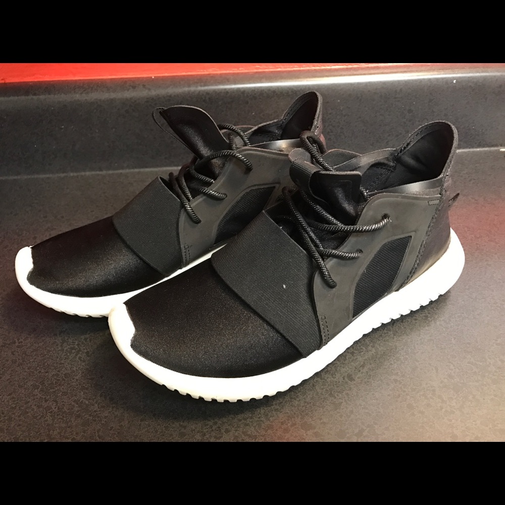 Adidas Originals Black Tubular Defiant Sneakers