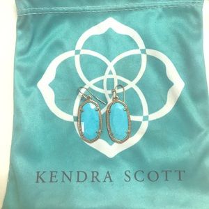 Kendra Scott small turquoise earrings💙