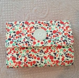 Kipling flowered wallet