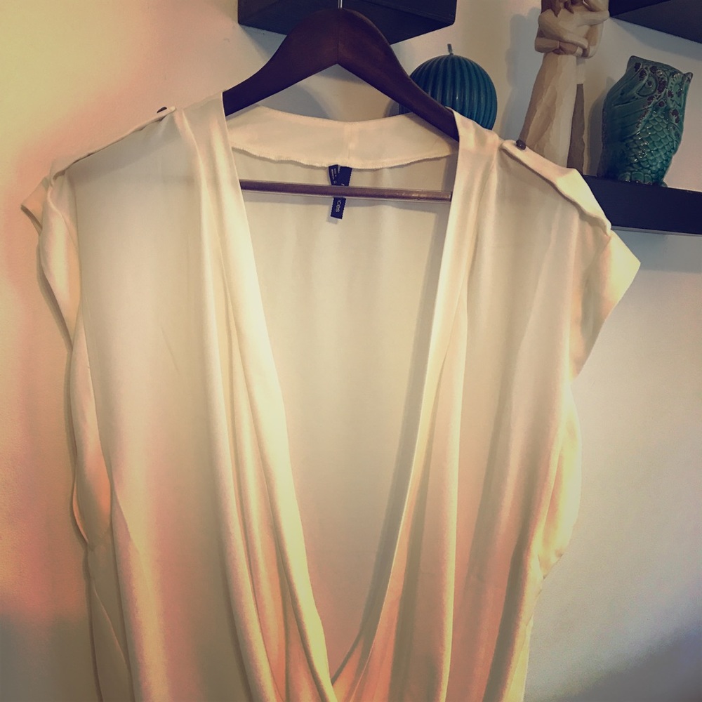 Very chic blouse! Work or play! WORN ONCE!!!