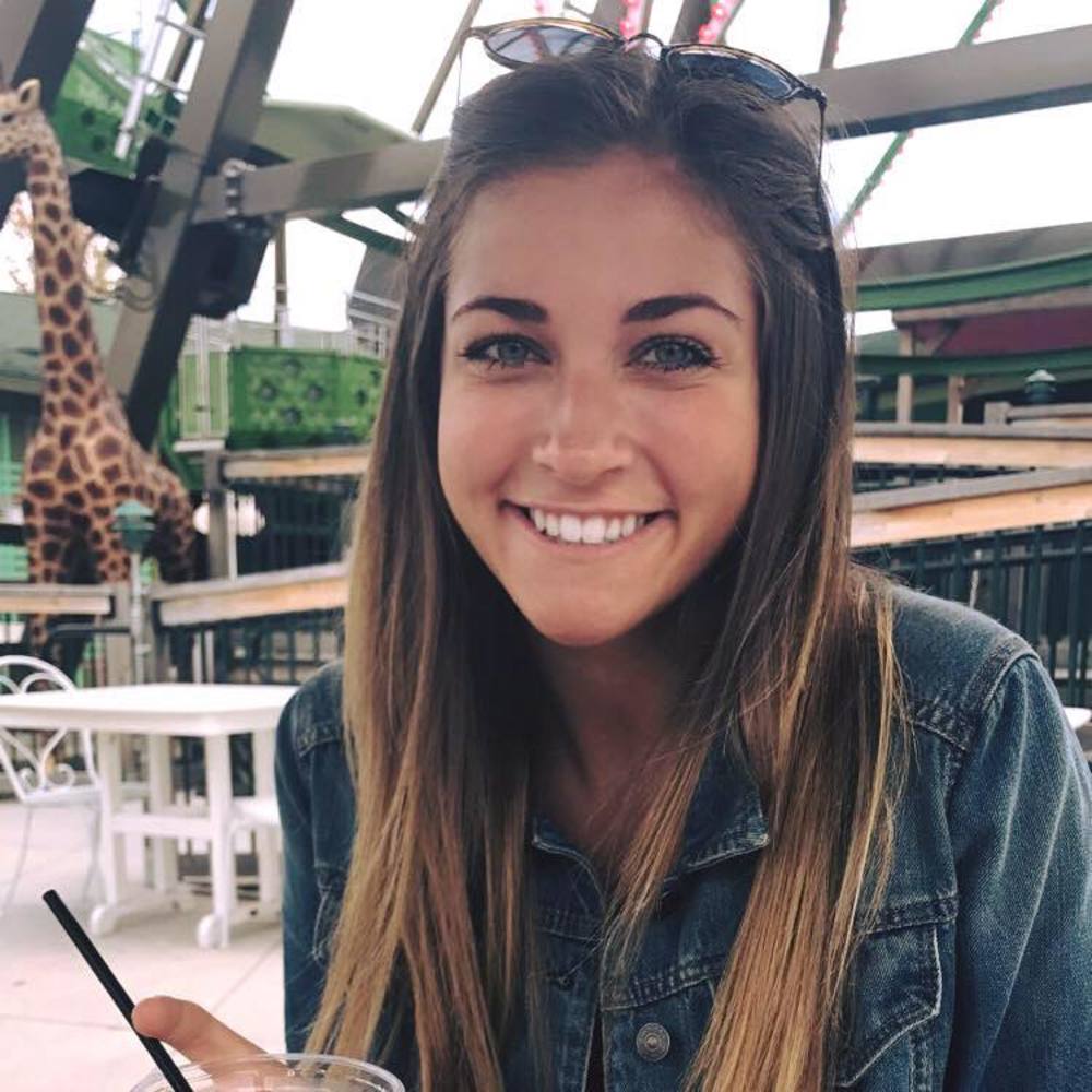 Meet your Posher, Angela