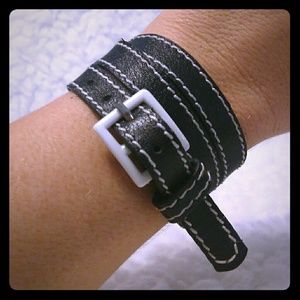 Luella leather with white stitching wrap bracelet
