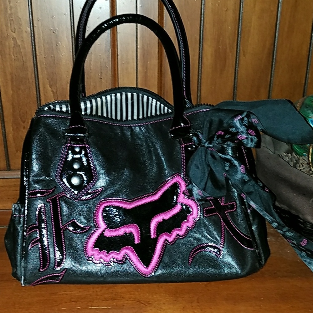 Fox Racing Purse.