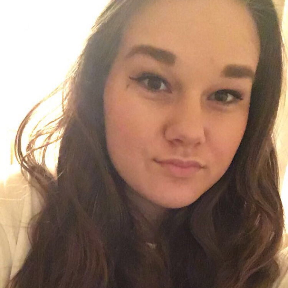 Meet your Posher, Amiah