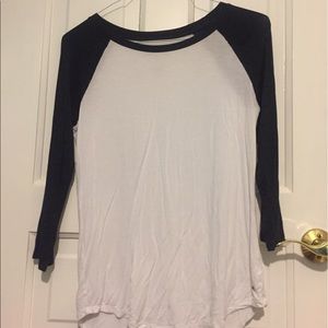 American Eagle Outfitters Long Sleeve Baseball Tee