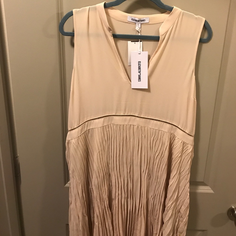 NWT Elizabeth and James Misha Dress (L)