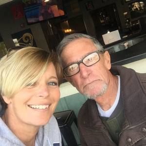 Meet your Posher, Carrie-dennis