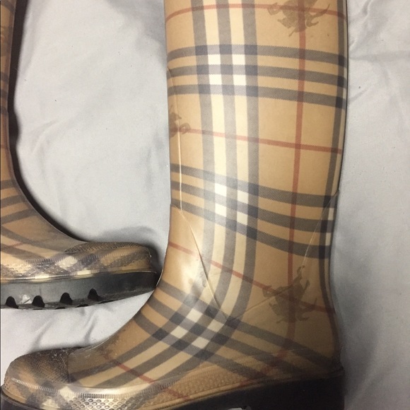 👢NWOT Burberry haymarket check rain boots plaid - Picture 2 of 4