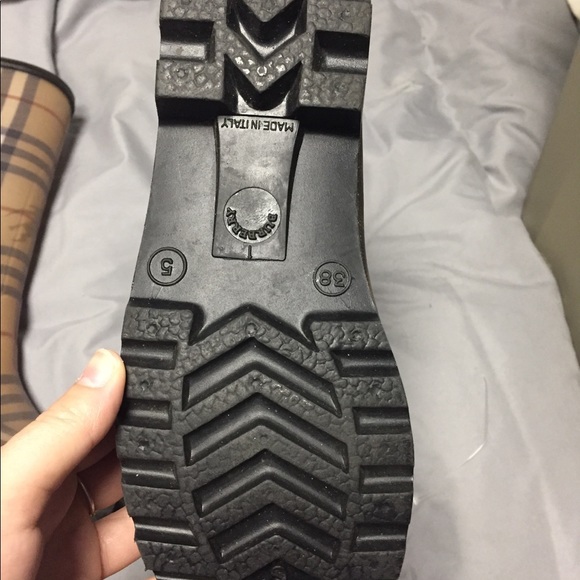 👢NWOT Burberry haymarket check rain boots plaid - Picture 4 of 4