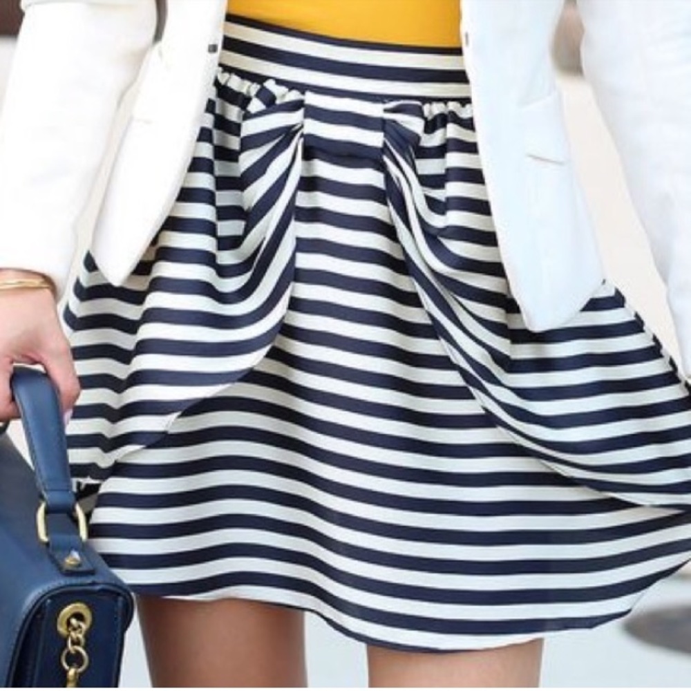 H&M navy and white striped skirt with bow Smooth!