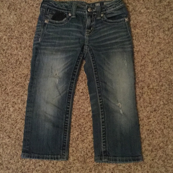 Miss me Capris - Picture 3 of 4