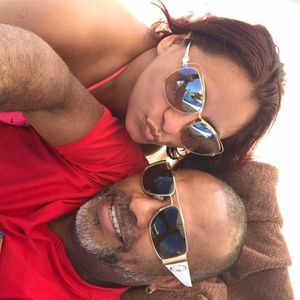 Meet your Posher, Jeannette