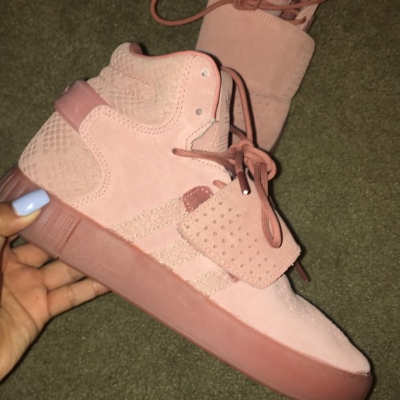 Pink Adidas - Picture 2 of 3