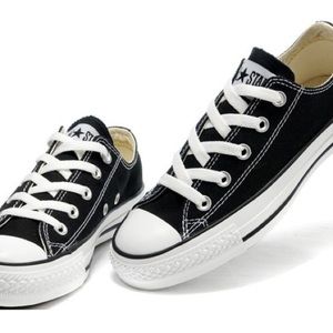 Classic B&W Converse 🖤