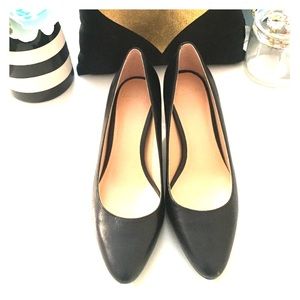 Cole Haan black shoes 5 1/2 PRICE FIRM
