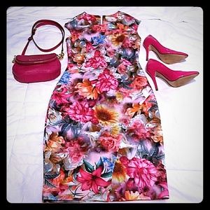 New!  beautiful  floral midi dress!