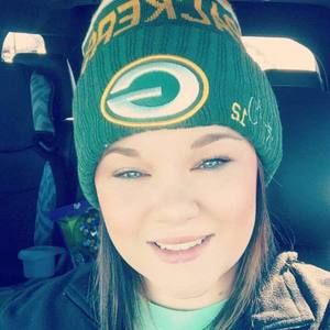 Meet your Posher, Kassi