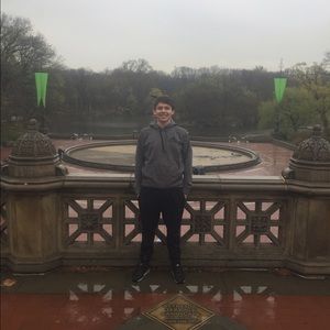 Meet your Posher, Josh