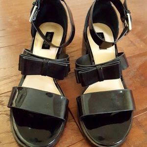 Forever 21 black bow block heels in size 7.5