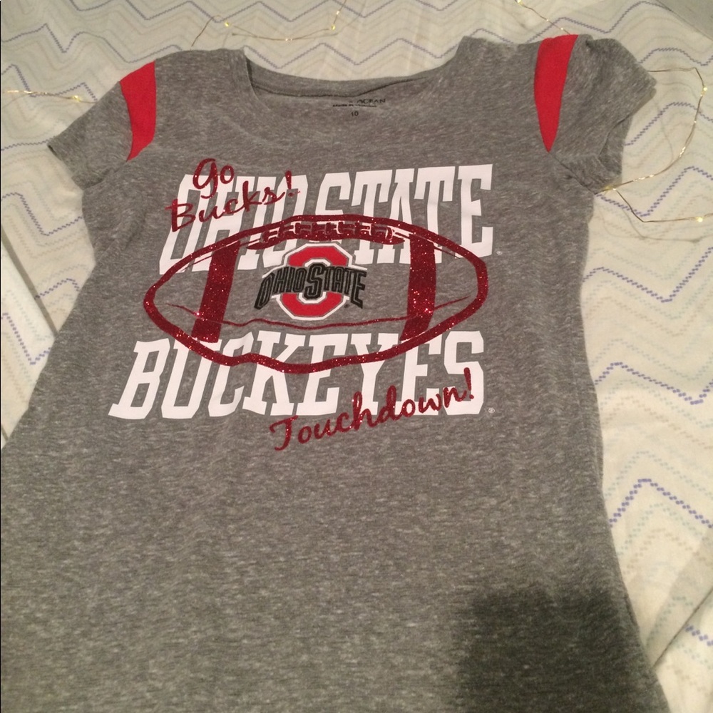 This just a gray Ohio State shirt.