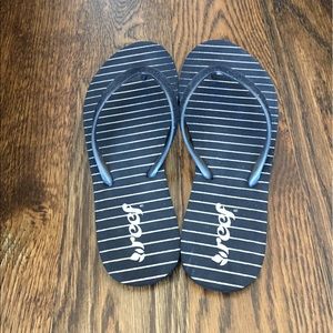 reef flip flops