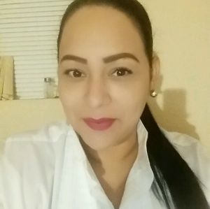 Meet your Posher, Monica