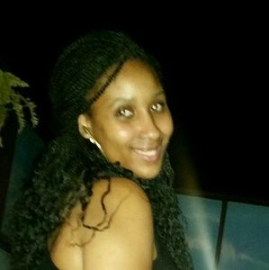 Meet your Posher, Tiffany