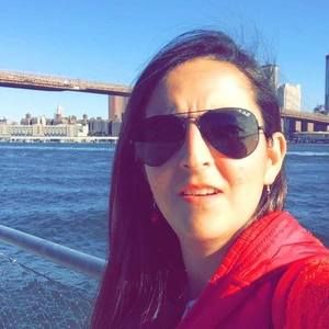 Meet your Posher, Thalia