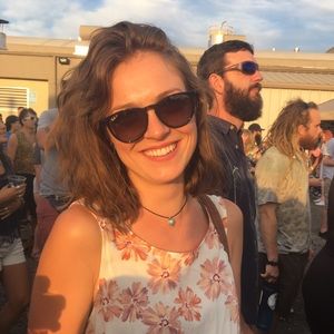 Meet your Posher, Aniela