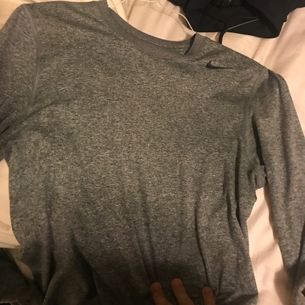 Long sleeves Nike shirt