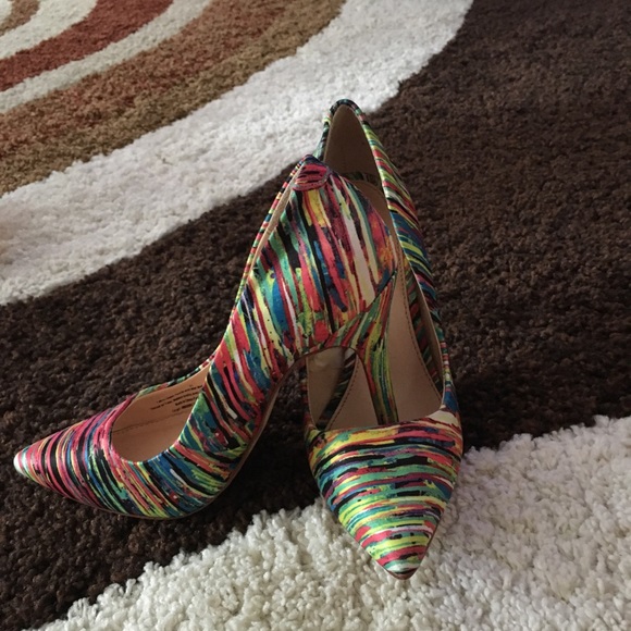 Fun heels - Picture 2 of 4