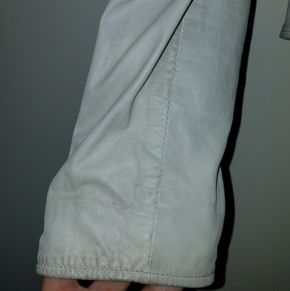 Buffalo Leather Jacket - Picture 7 of 8