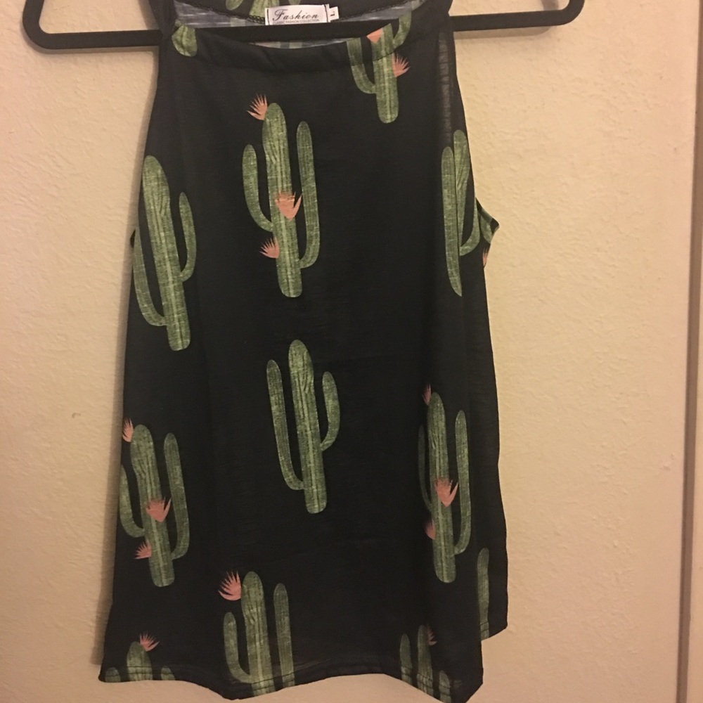 * SOLD* NWOT Adorable Cactus Tank 🌵
