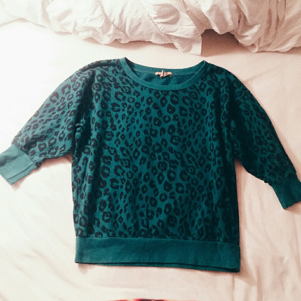 3/4 Sleeve Crew Neck