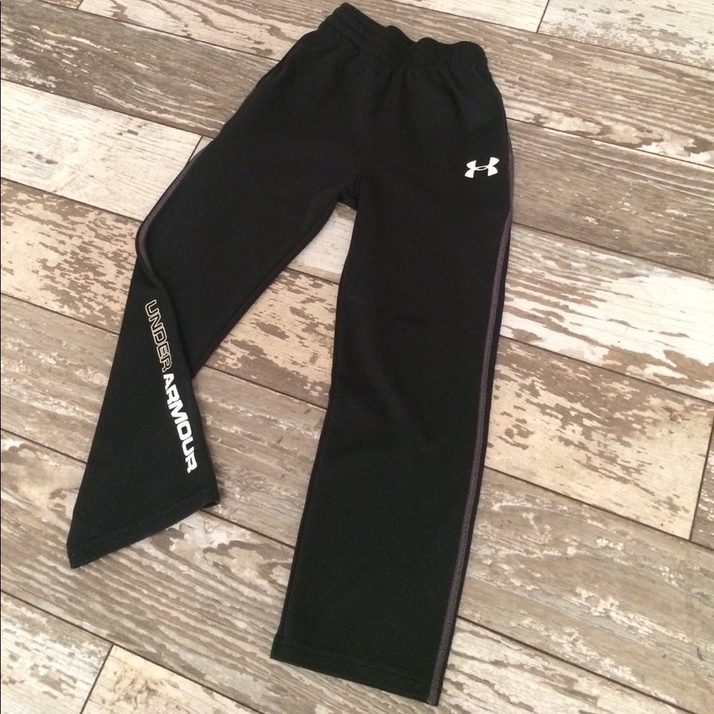 Under Armour Boys Pants Size 6