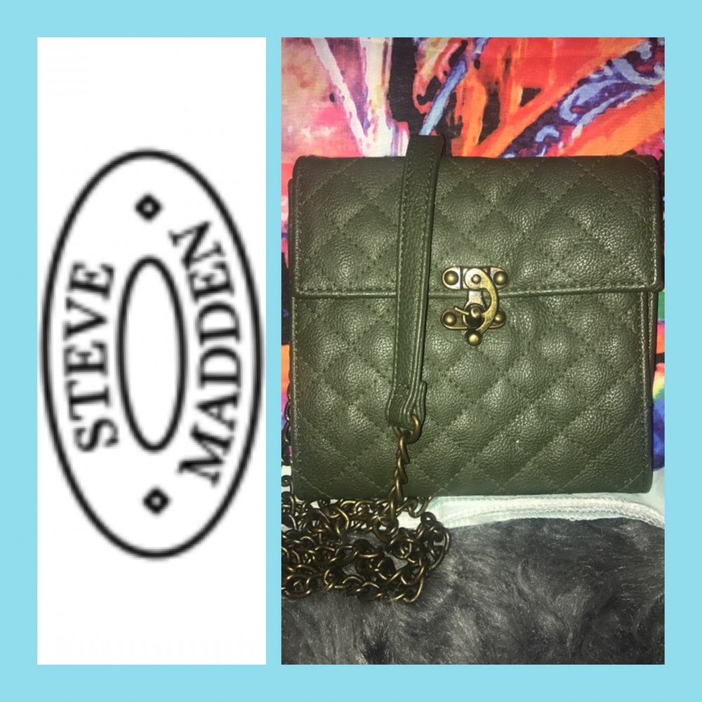 Steve Madden mini chain crossbody