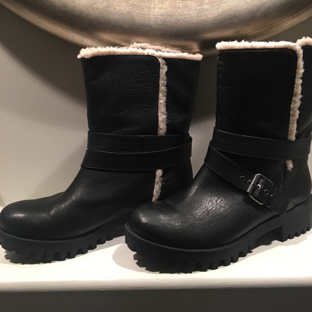 Nine West boots