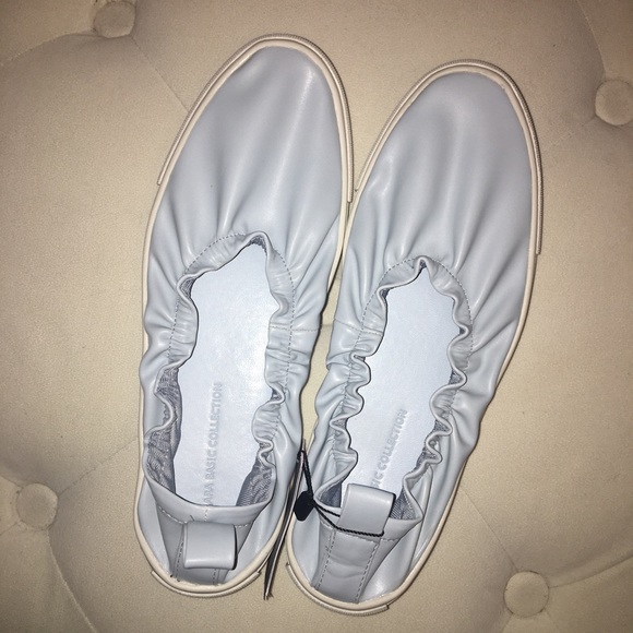 Zara Sneakers - Picture 1 of 2