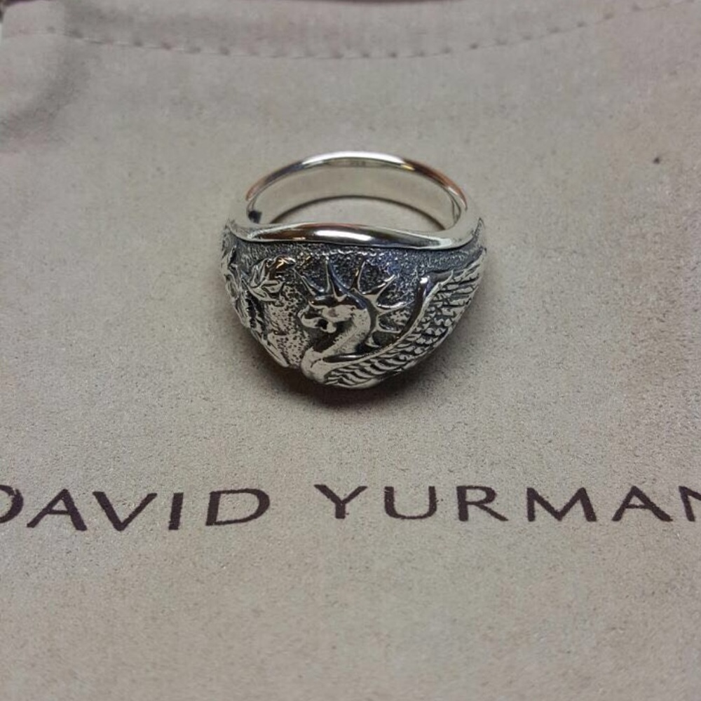 Sold❌❌❌David Yurman 925 Petrvs Griffin Signet